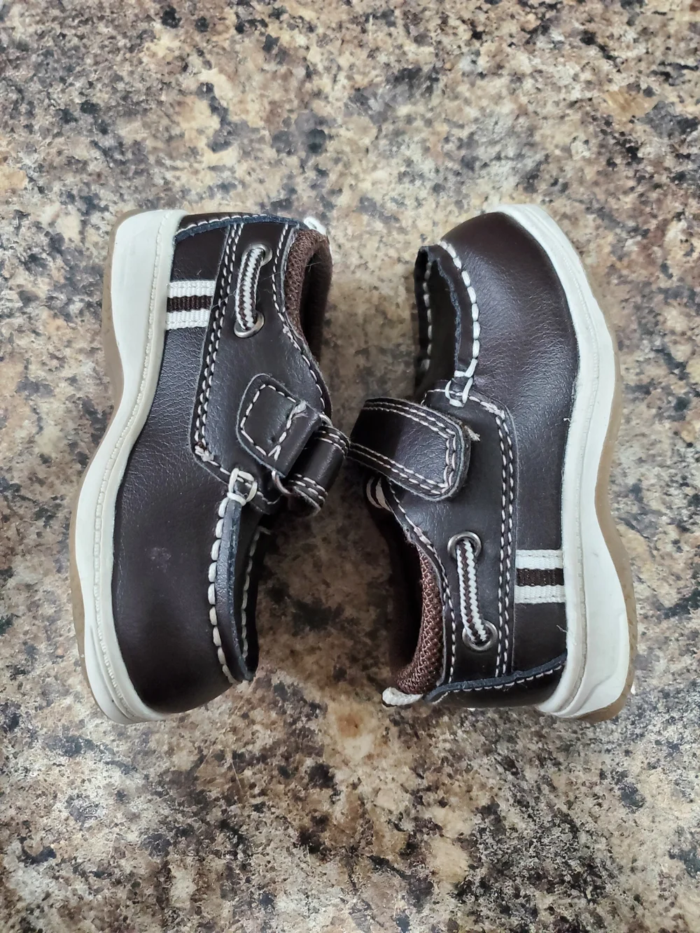 OshKosh B'gosh Dark Brown Moccasin-Style Hook-and-Loop Shoes